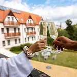 Отель Pytloun Wellness Hasistejn Misto