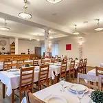Pytloun Wellness Hasistejn Hotel