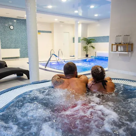 Pytloun Wellness Hasistejn Hotel 4*