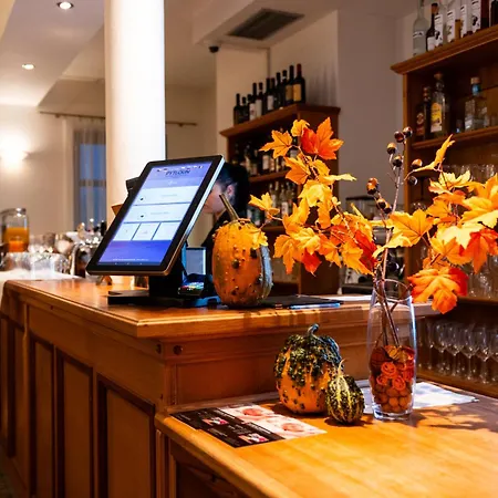 Pytloun Wellness Hasistejn ホテル