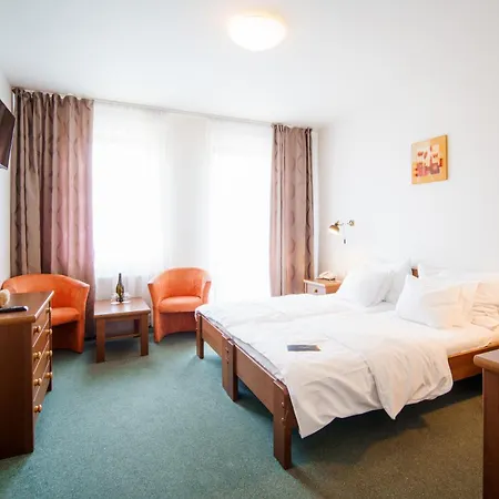 Pytloun Wellness Hasistejn ホテル