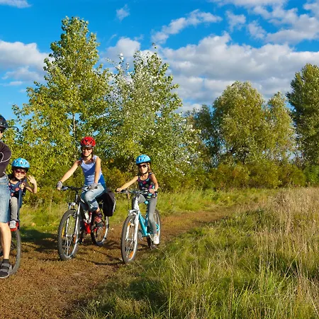 Pytloun Wellness Hasištejn 4* Místo