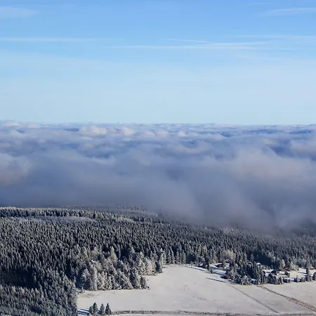 Pytloun Wellness Hasistejn 4* Místo