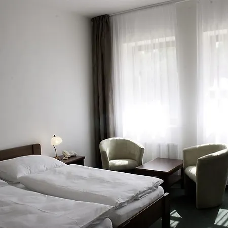 Pytloun Wellness Hasistejn ホテル 4*