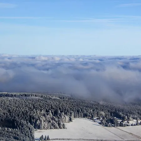 Pytloun Wellness Hasistejn ホテル