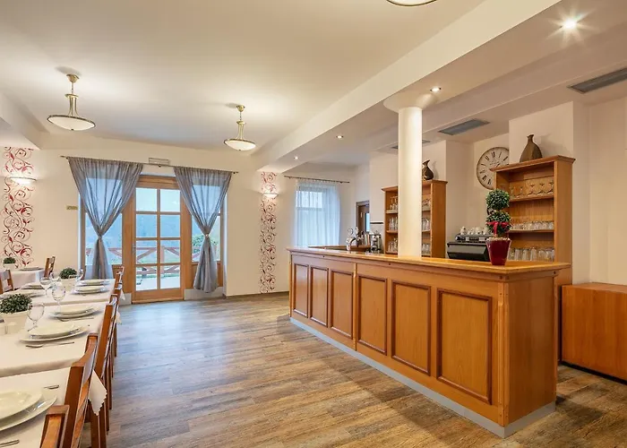 Pytloun Wellness Hasištejn 4* Místo